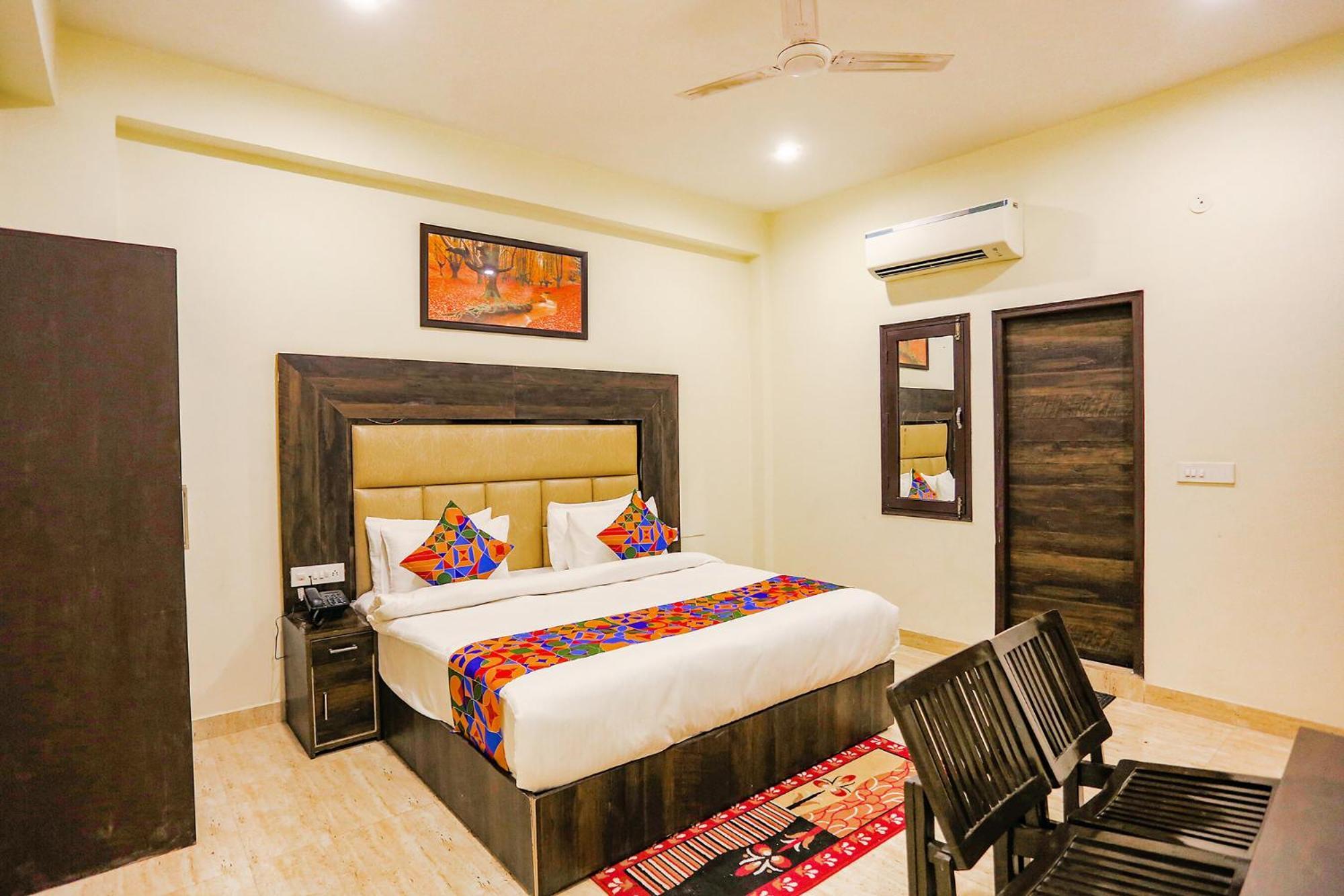 Fabhotel The Kiara Near Igi Delhi Airport New Delhi Exterior photo