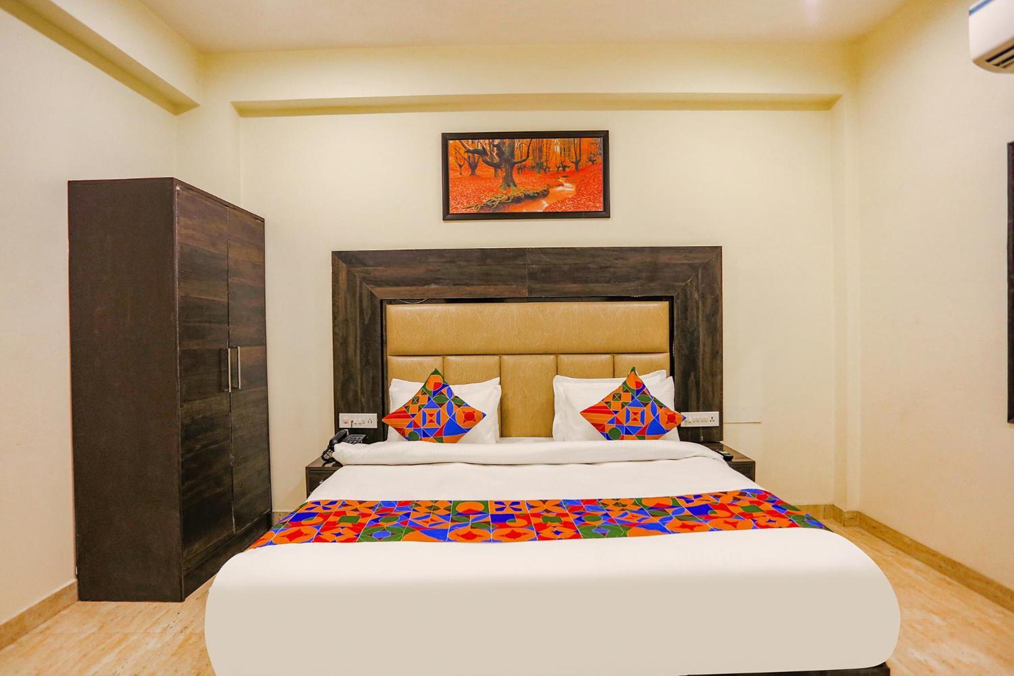 Fabhotel The Kiara Near Igi Delhi Airport New Delhi Exterior photo