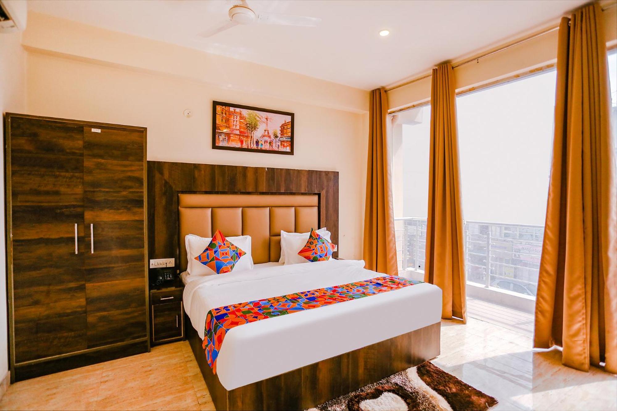 Fabhotel The Kiara Near Igi Delhi Airport New Delhi Exterior photo